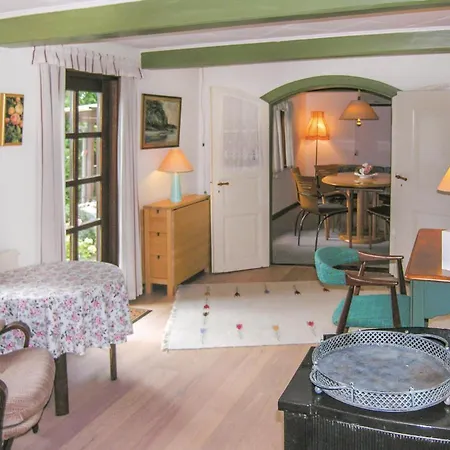 Two-bedroom In Holiday home *